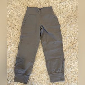 High rise joggers. Size 4. Perfect condition, no pilling or marks, never worn